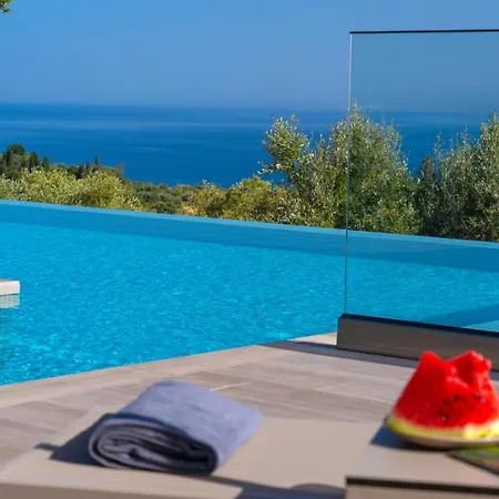 Calma * Trapezaki (Kefalonia)