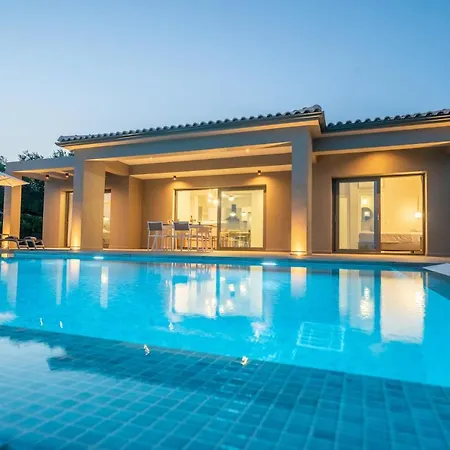 Calma * Trapezaki (Kefalonia)