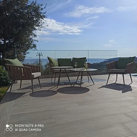 Calma * Τραπεζάκι