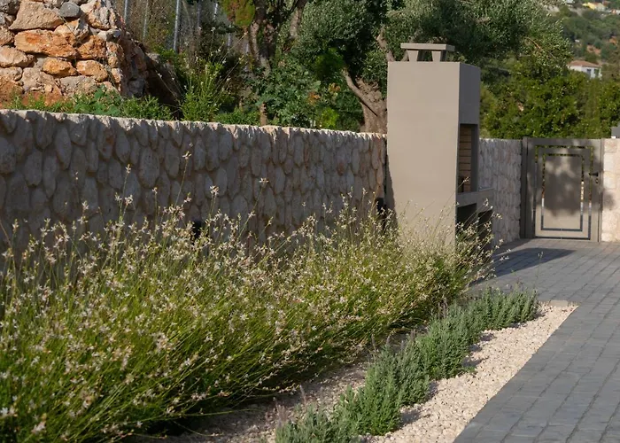 Βίλα Calma Τραπεζάκι