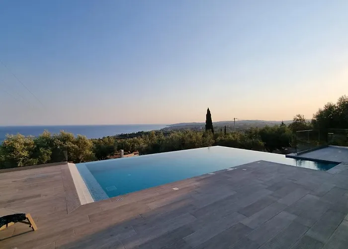 Βίλα Calma Τραπεζάκι